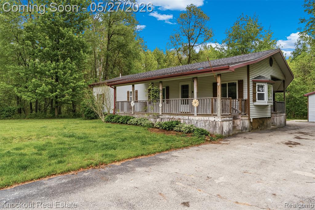 6512 Center Line Road Kingston, MI 48741 - Photo 2 of 36