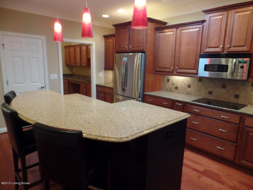 10504 Rile Road Louisville, KY 40223 - Photo 9 of 35 SAM_0167