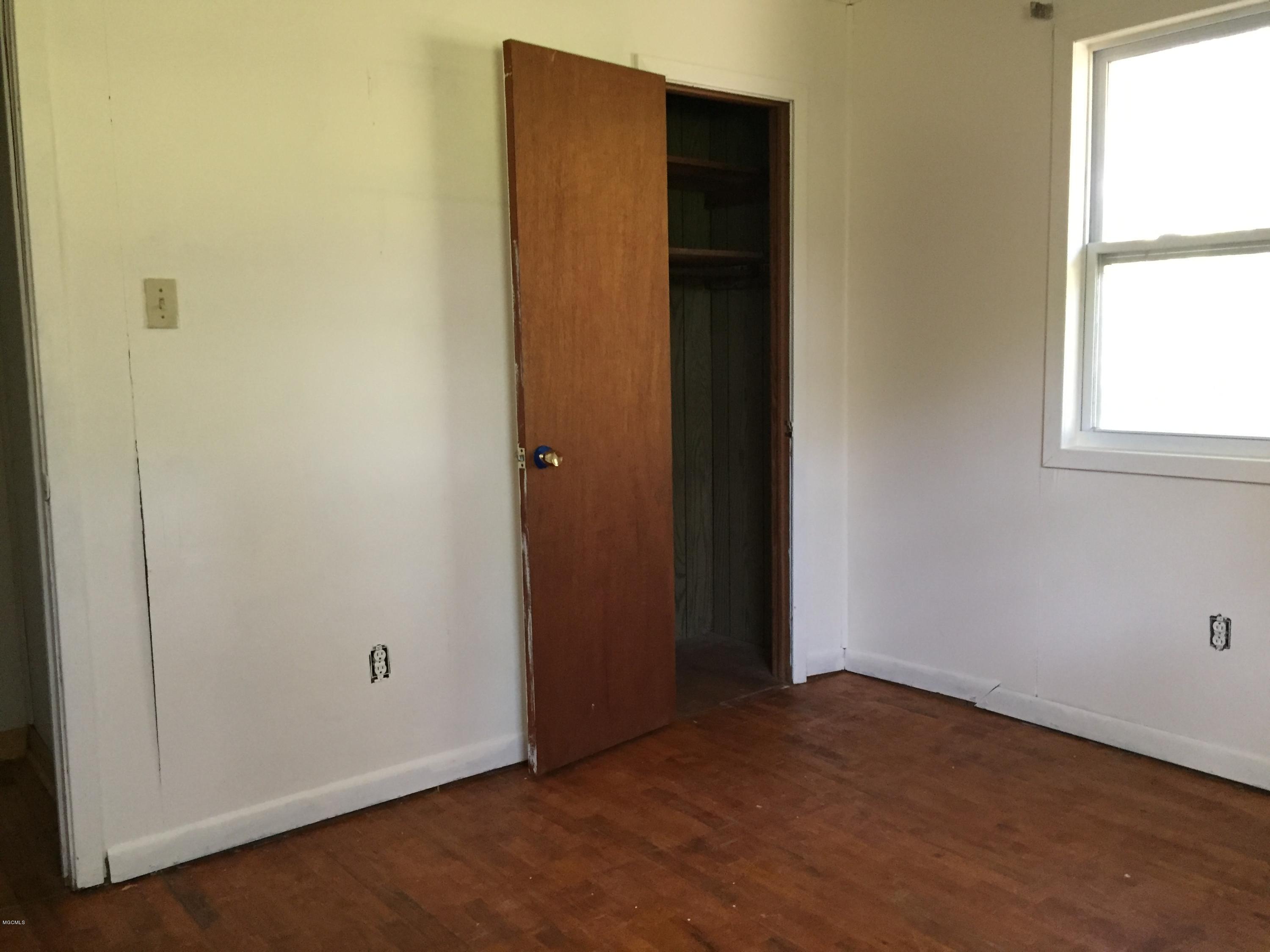 26369 Wolf Creek Road Kiln, MS 39556 - Photo 13 of 37 Bedroom