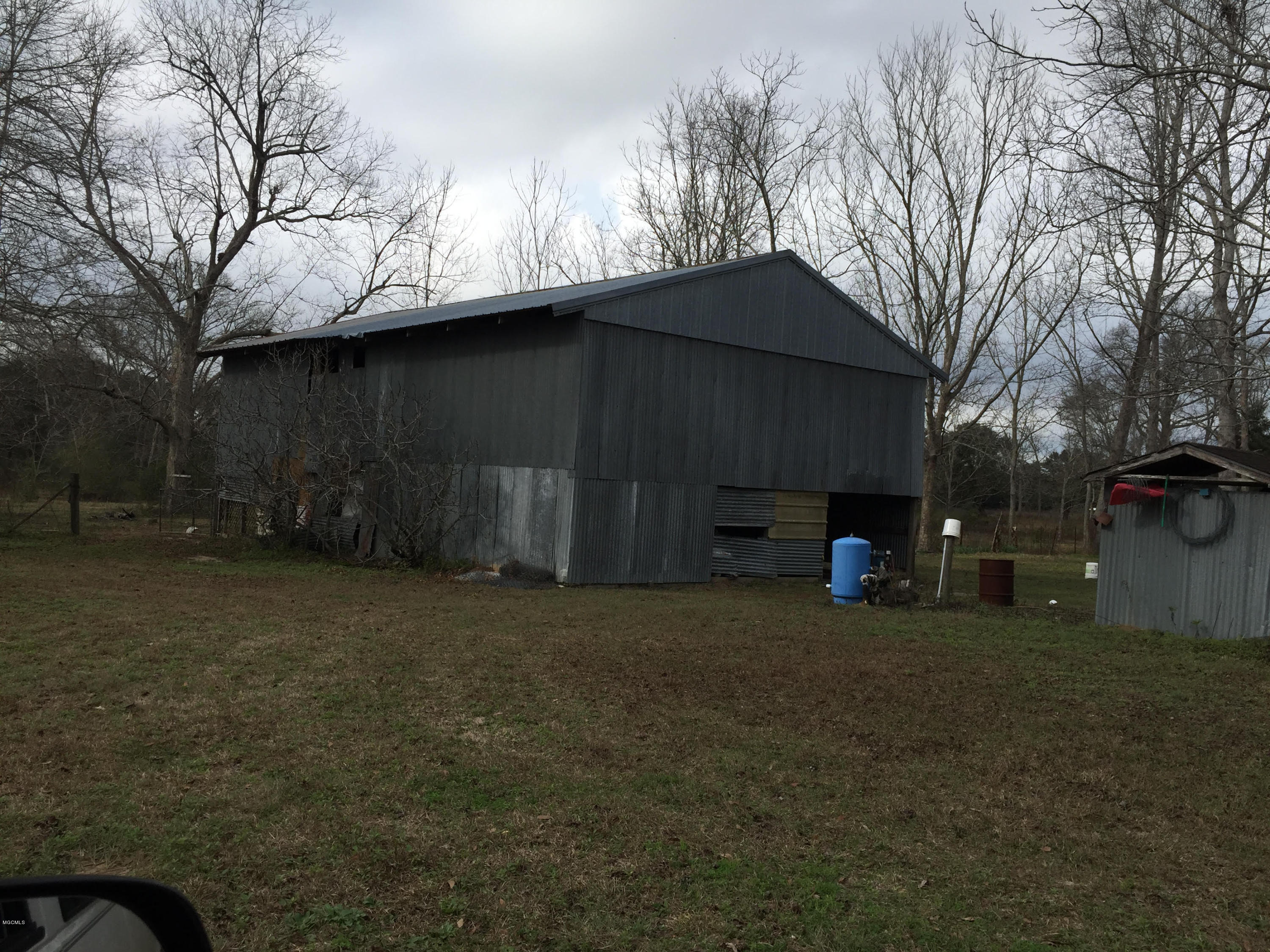 26369 Wolf Creek Road Kiln, MS 39556 - Photo 17 of 37 Shop