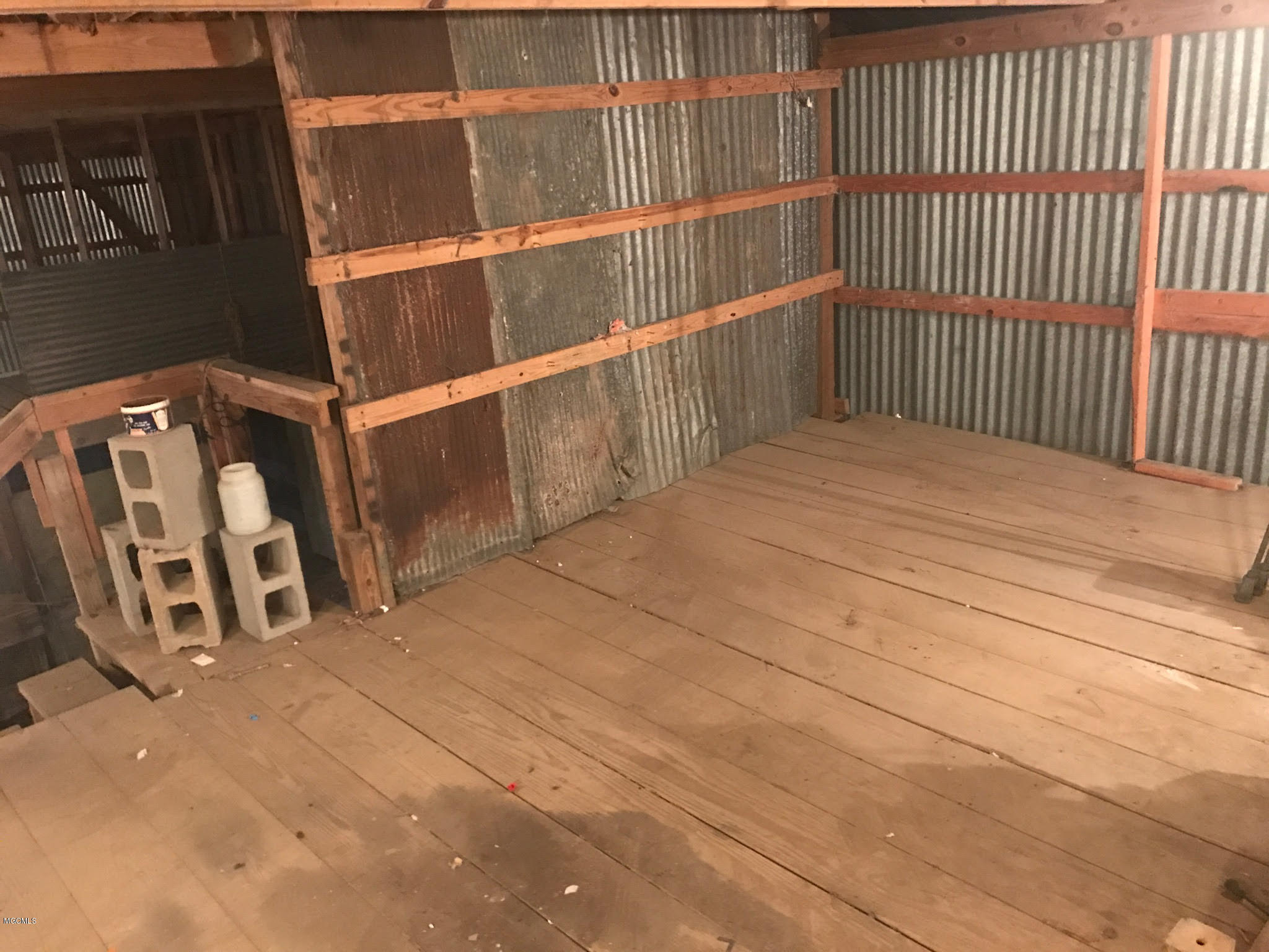 26369 Wolf Creek Road Kiln, MS 39556 - Photo 18 of 37 shop upstairs 2