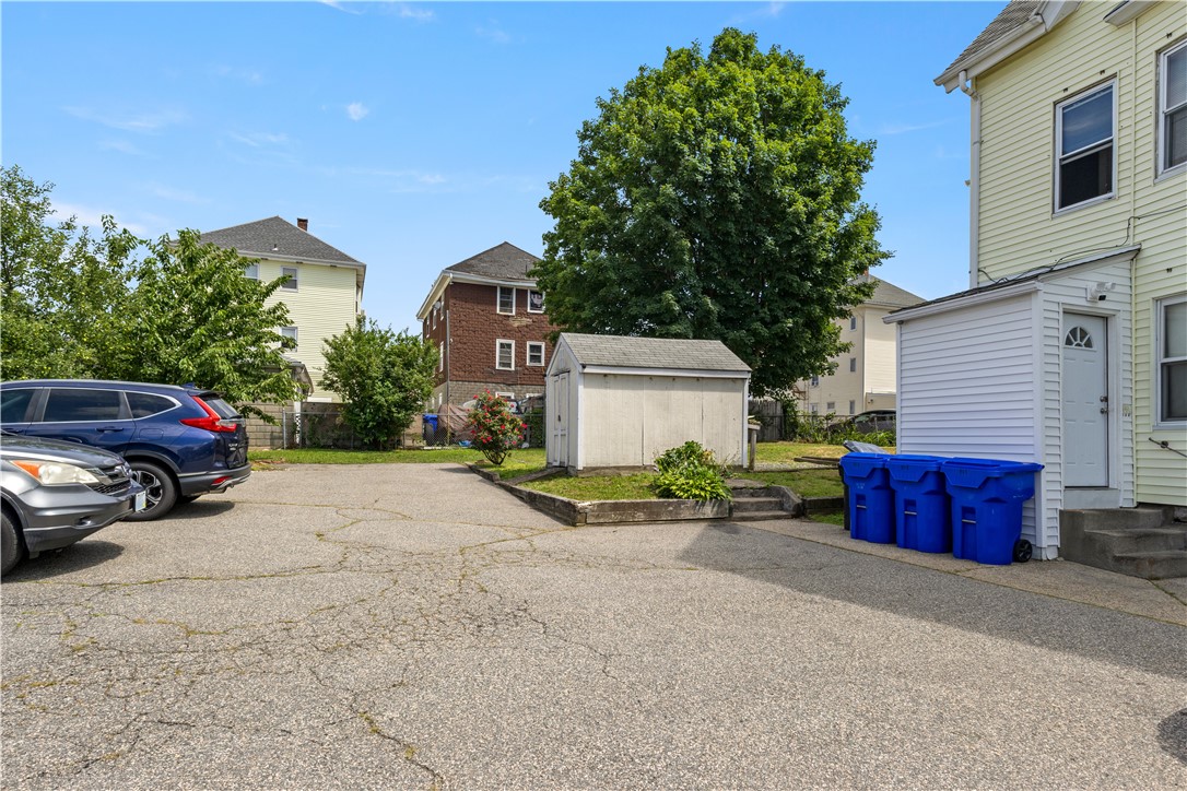 75 Baldwin Street Pawtucket, RI 02860 - Photo 41 of 47