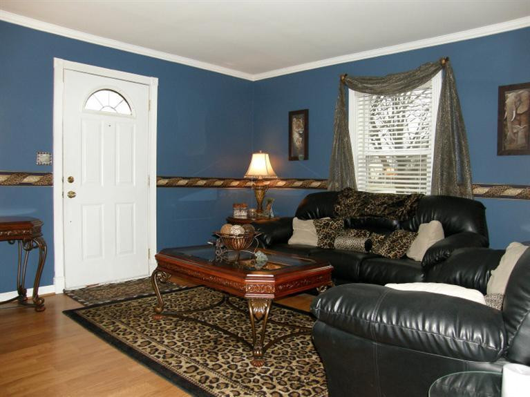 1101 Wood Ridge Road Lexington, KY 40514 - Photo 2 of 32 FORMAL LIVING ROOM