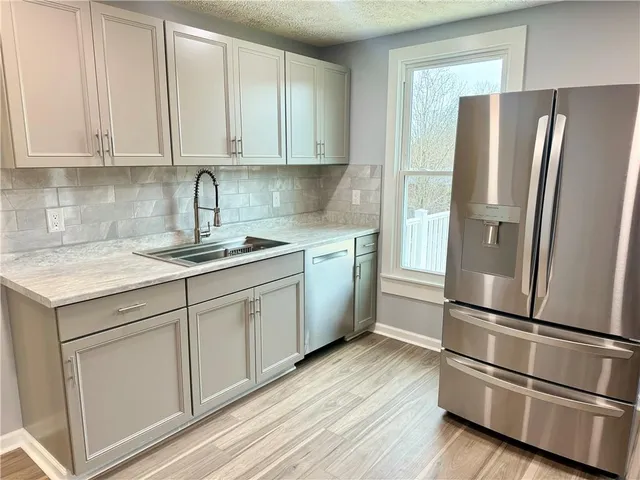 $2,700 | 23 Mainsgate Street, Pittsburgh, PA 15205