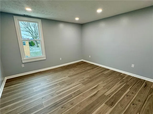 $2,700 | 23 Mainsgate Street, Pittsburgh, PA 15205