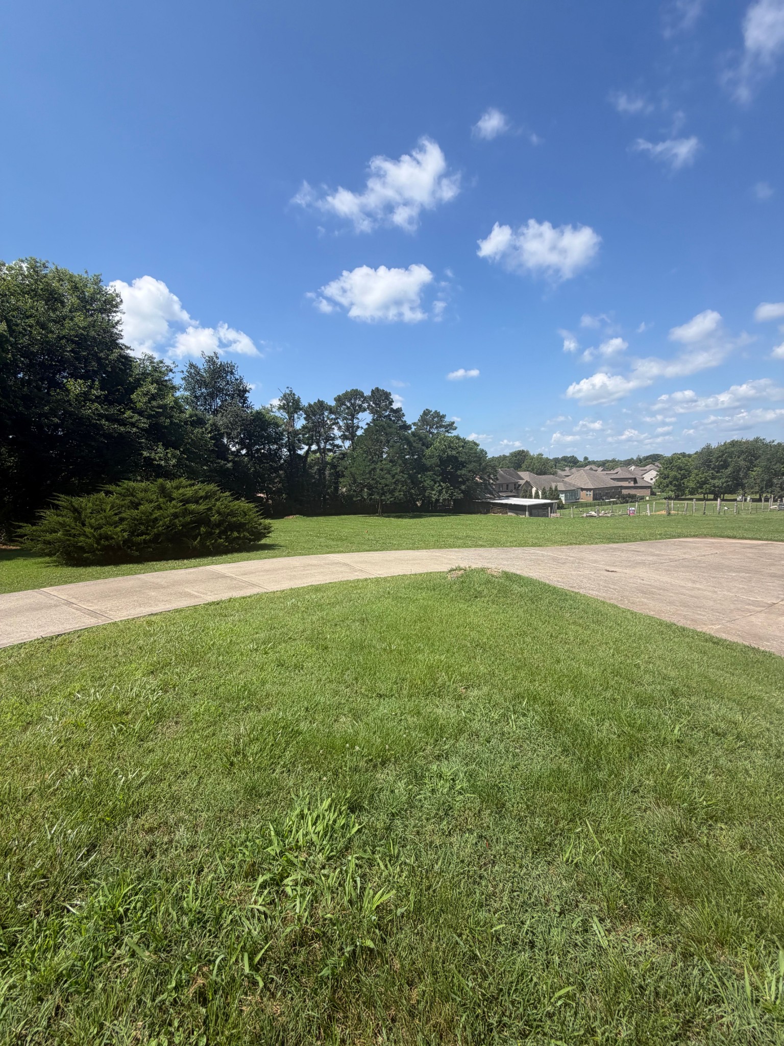 3350 Sango Road Clarksville, TN 37043 - Photo 3 of 27