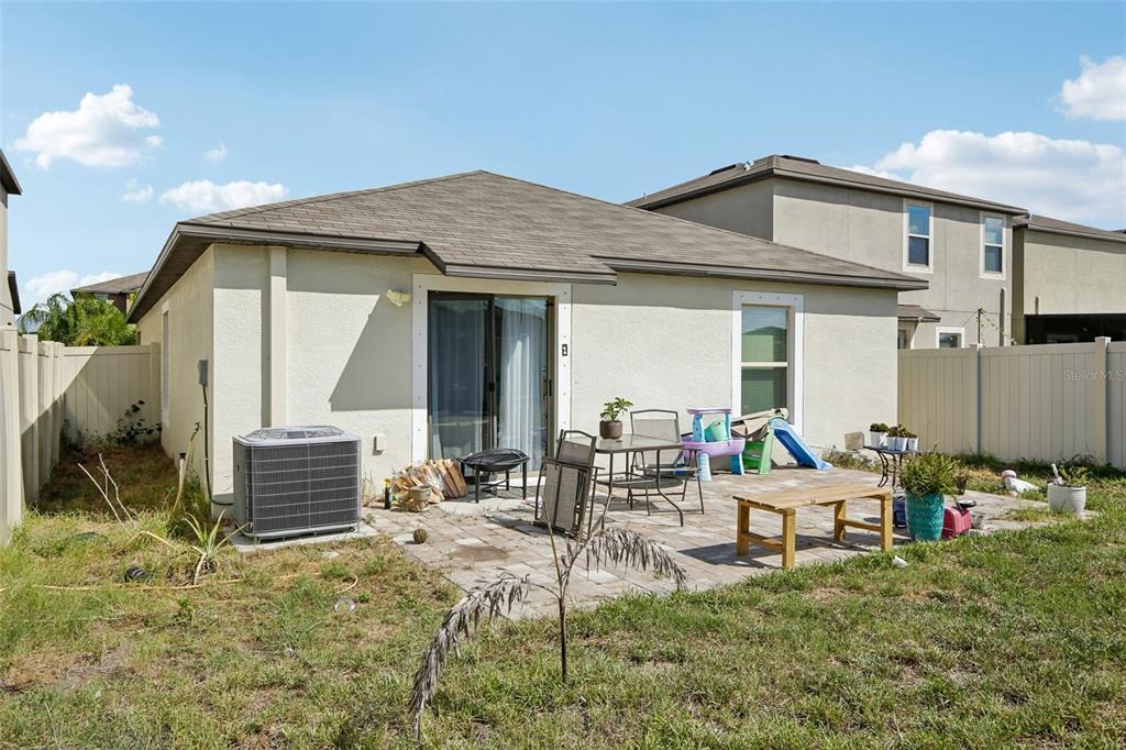 9415 Lemon Drop Loop Sun City Center, FL 33573 - Photo 30 of 53