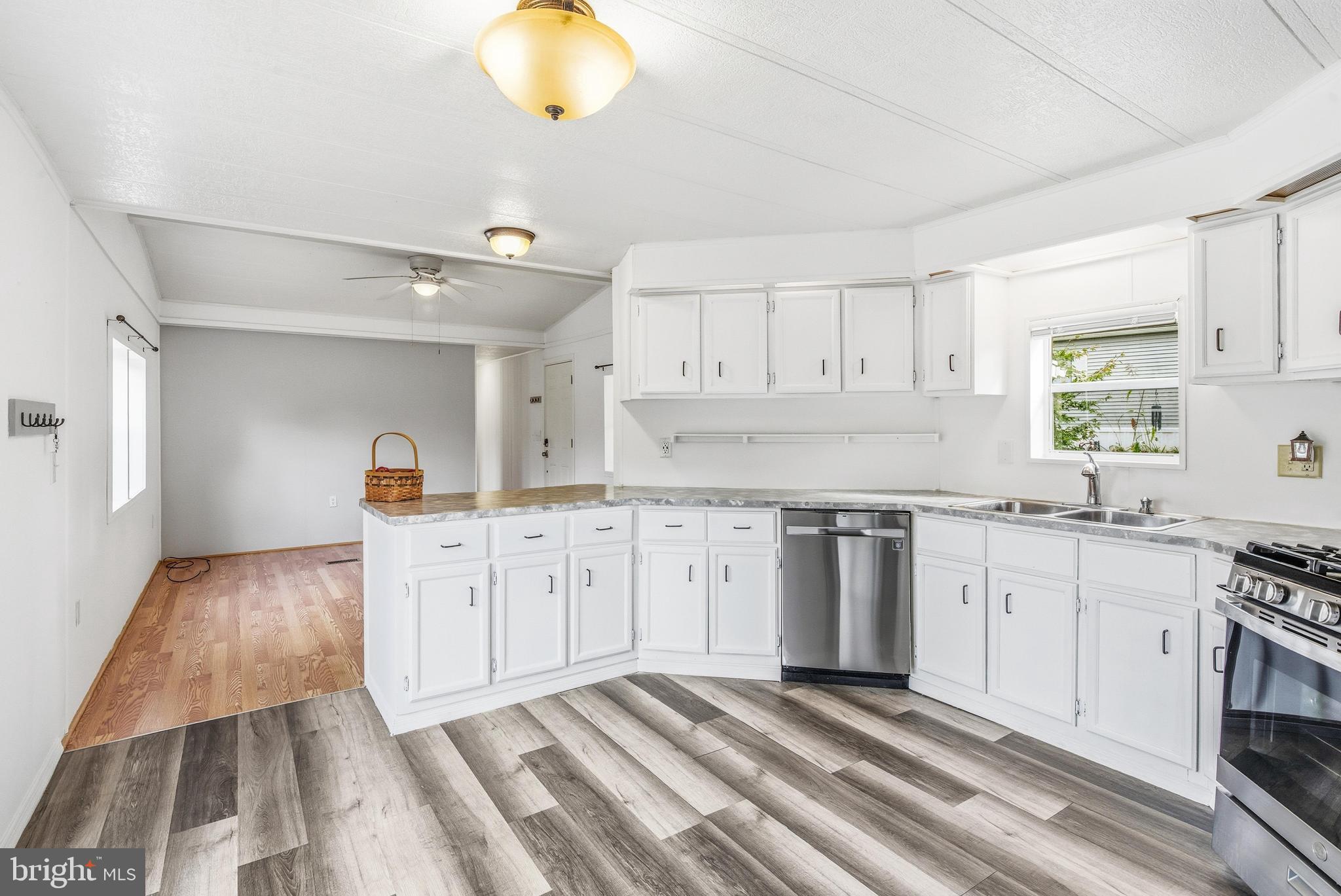 1023 Appleville Road West Chester, PA 19380 - Photo 6 of 23 Gallery Image 6