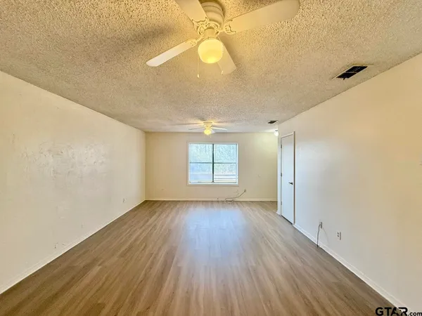 $1,025 | 13389 Rhudy Drive, Tyler, TX 75703