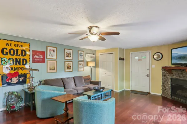 $850,000 | 416 South Cherokee Avenue, Black Mountain, NC 28711