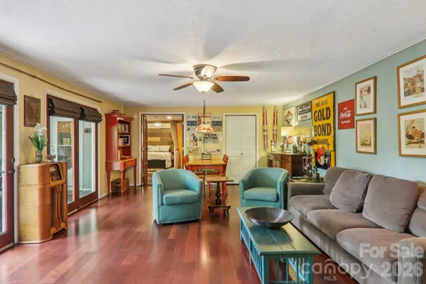 $850,000 | 416 South Cherokee Avenue, Black Mountain, NC 28711