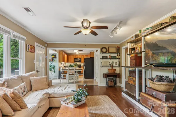 $850,000 | 416 South Cherokee Avenue, Black Mountain, NC 28711