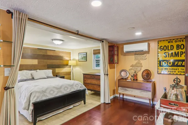 $850,000 | 416 South Cherokee Avenue, Black Mountain, NC 28711