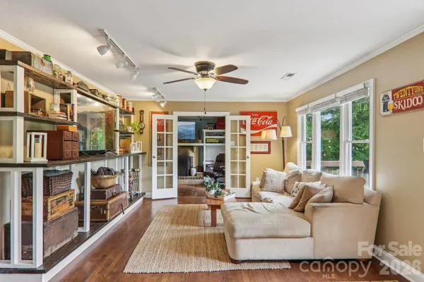 $850,000 | 416 South Cherokee Avenue, Black Mountain, NC 28711