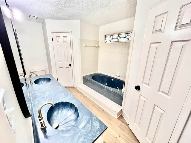 $210,000 | 1646 Oaken Bucket Drive, Memphis, TN 38016