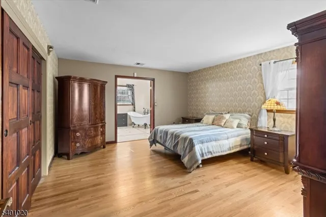 $799,999 | 775 Highway 202, Montville, NJ 07082