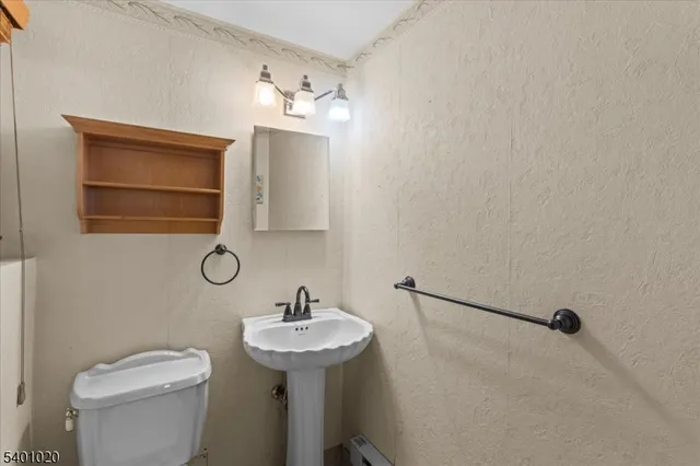 $799,999 | 775 Highway 202, Montville, NJ 07082