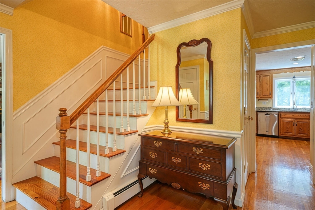 13 Pheasanthill Road Norfolk, MA 02056 - Photo 2 of 32 Gallery Image 2