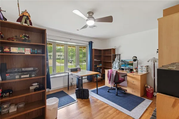 $379,900 | 2405 Burton Drive, Bryan, TX 77802