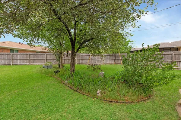 $379,900 | 2405 Burton Drive, Bryan, TX 77802