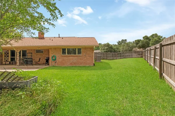 $379,900 | 2405 Burton Drive, Bryan, TX 77802