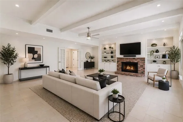 $379,900 | 2405 Burton Drive, Bryan, TX 77802