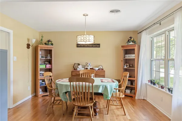 $379,900 | 2405 Burton Drive, Bryan, TX 77802