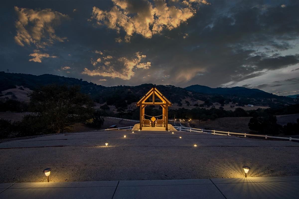17155 Uvas Road Morgan Hill, CA 95037 - Photo 12 of 53 Gallery Image 12