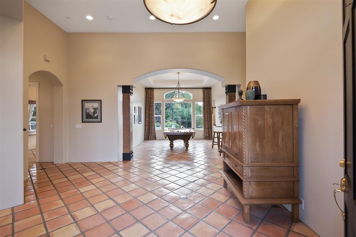 17155 Uvas Road Morgan Hill, CA 95037 - Photo 13 of 53 Gallery Image 13