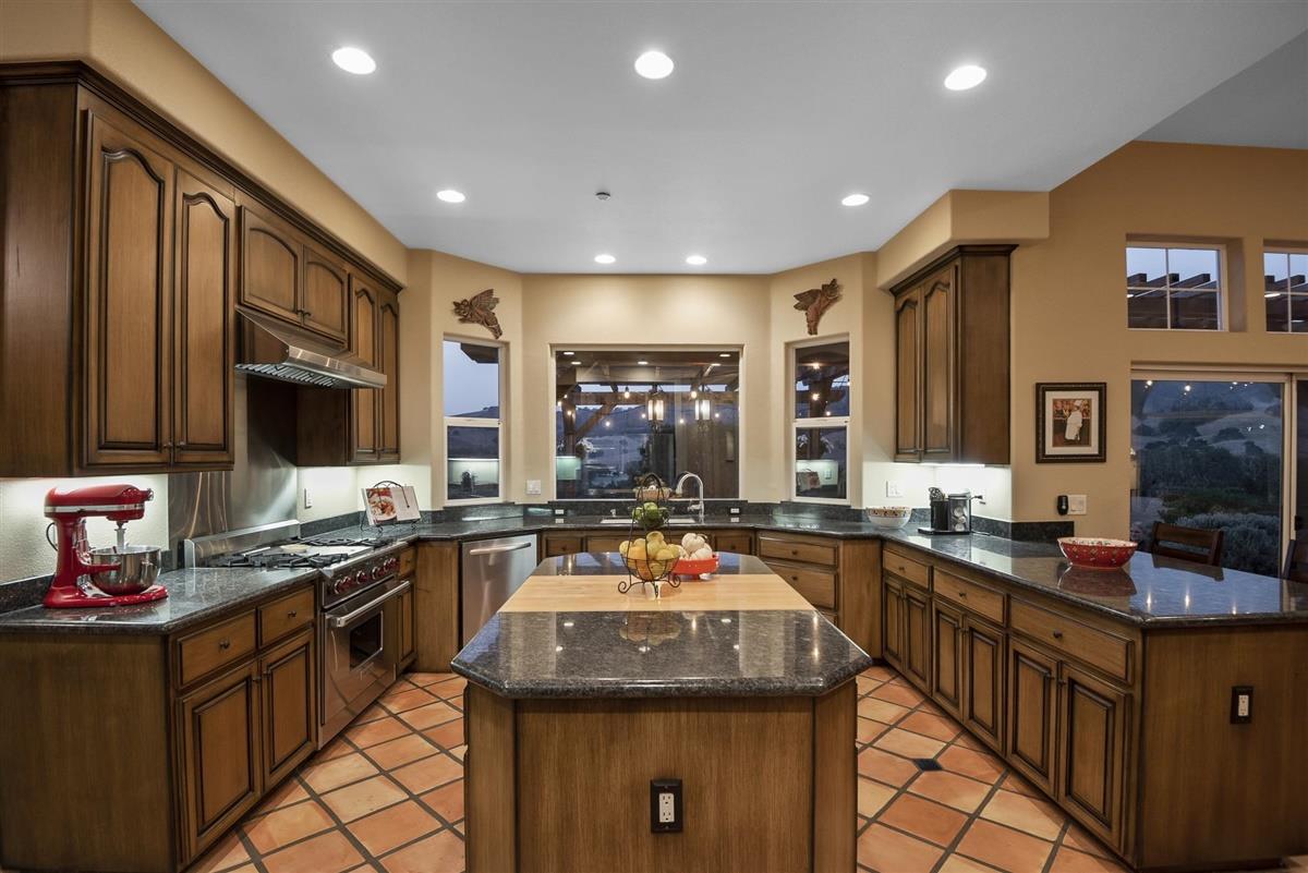 17155 Uvas Road Morgan Hill, CA 95037 - Photo 18 of 53 Gallery Image 18