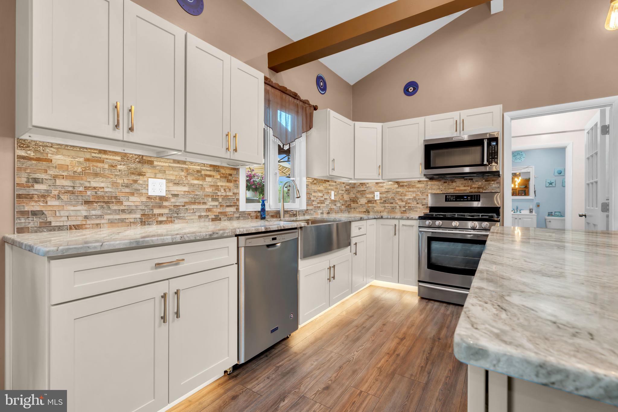 81 Sharon Road Robbinsville, NJ 08691 - Photo 6 of 37 Gallery Image 6