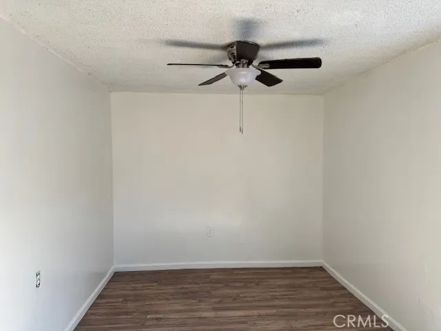 $1,700 | 1159 East 74th Street, Los Angeles, CA 90001