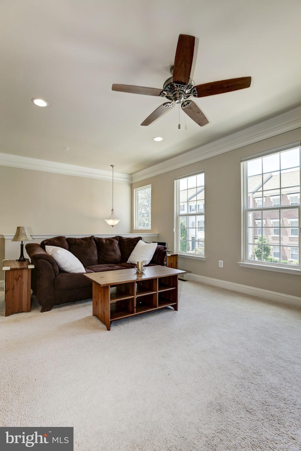 9330 Rock Ripple Lane Laurel, MD 20723 - Photo 8 of 53 Gallery Image 8