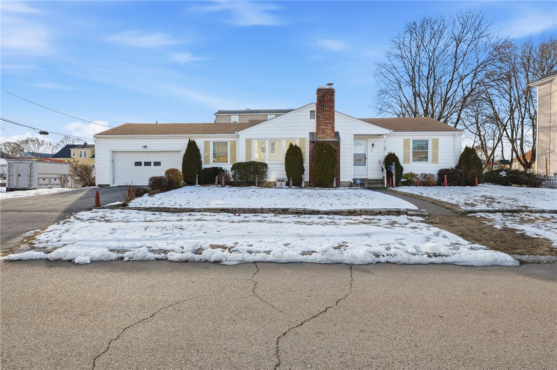 60 Stedman Avenue Pawtucket, RI 02860 - Photo 40 of 44