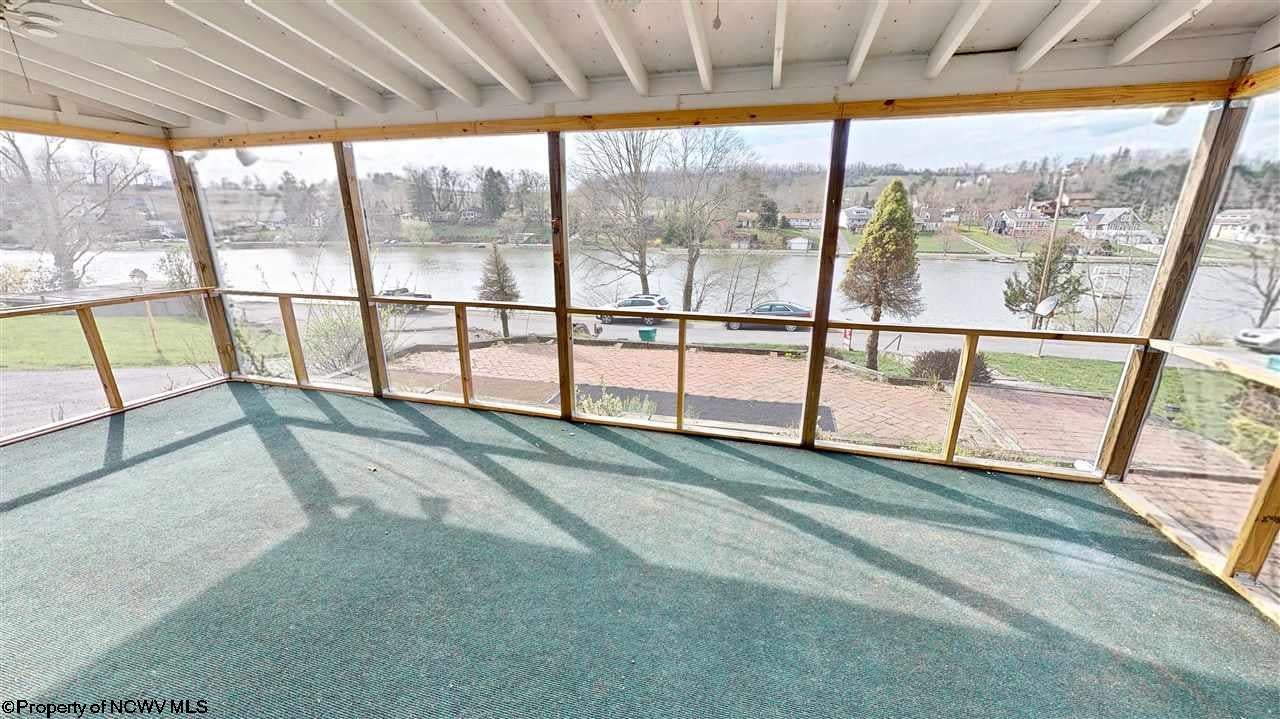 964 Maple Lake Road Bridgeport, WV 26330 - Photo 4 of 20 Gallery Image 4