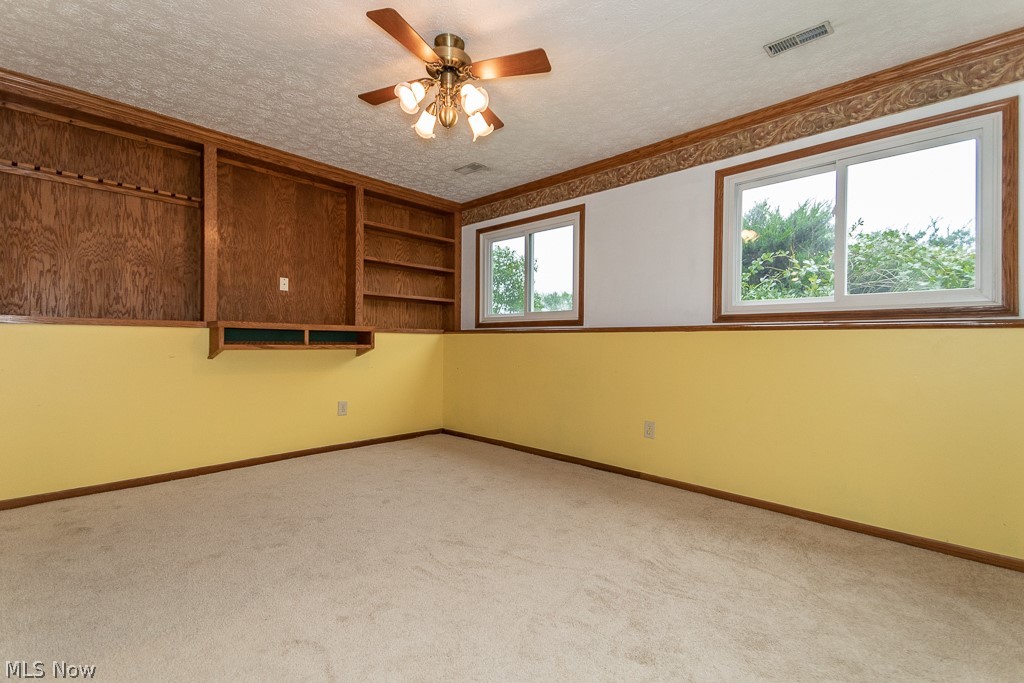 7650 Warner Road Madison, OH 44057 - Photo 14 of 35