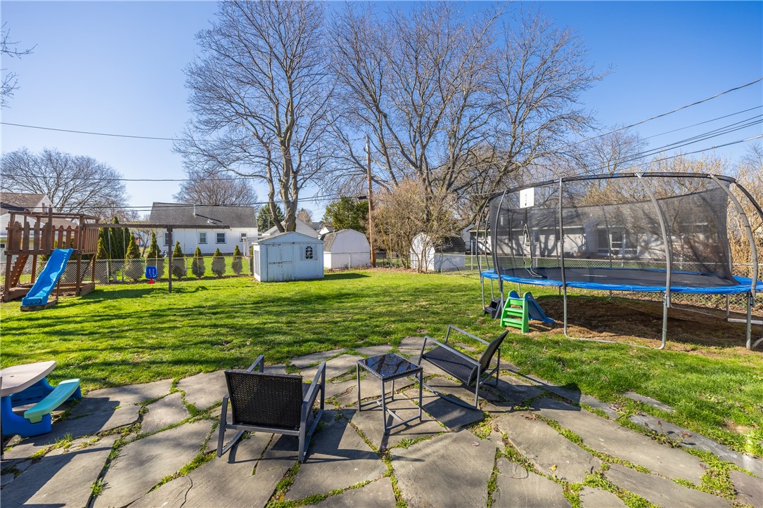 123 Ellington Road Rochester, NY 14616 - Photo 6 of 33