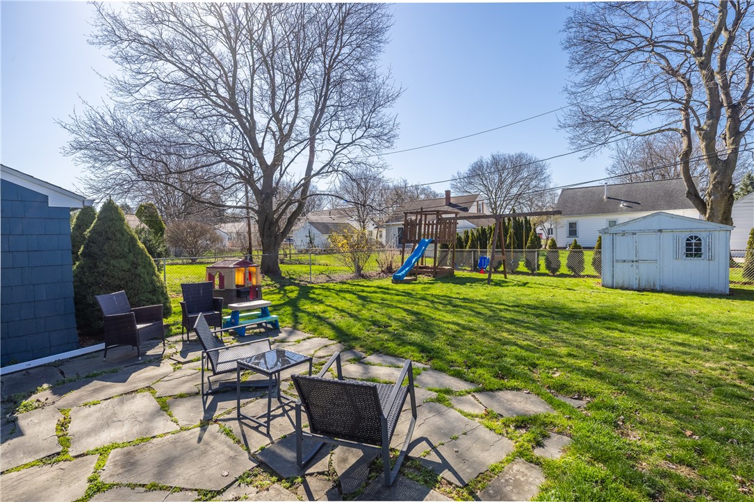 123 Ellington Road Rochester, NY 14616 - Photo 7 of 33