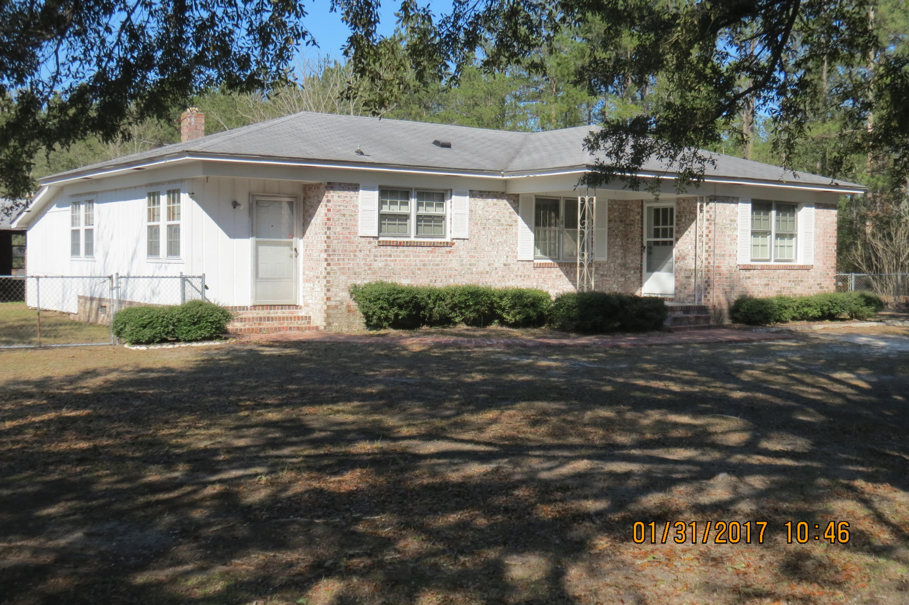 1816 Cavanaugh Road Walterboro, SC 29488 - Photo 3 of 29 IMG_5973