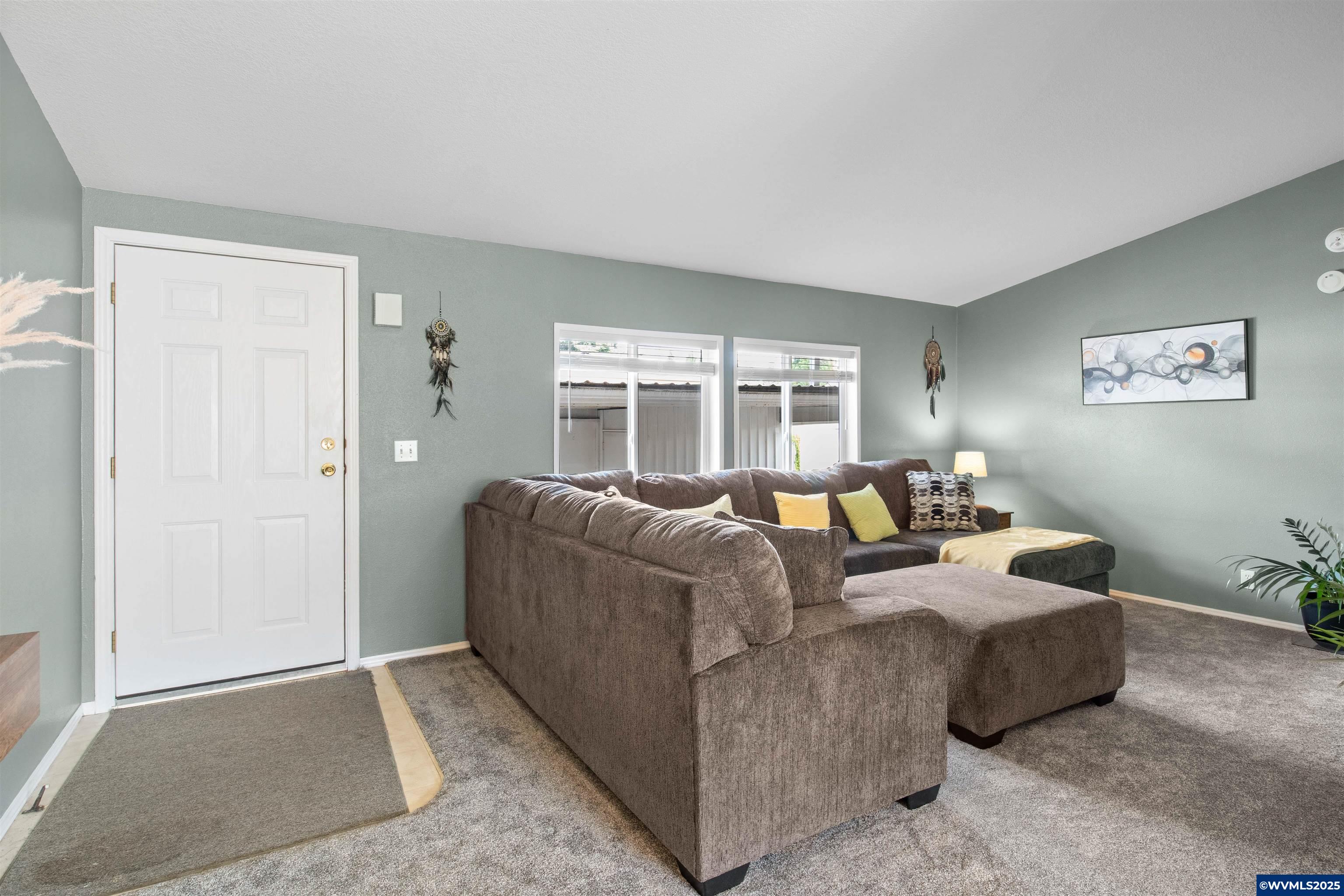 5422 Portland Road Northeast, Unit 22 Salem, OR 97305 - Photo 8 of 40