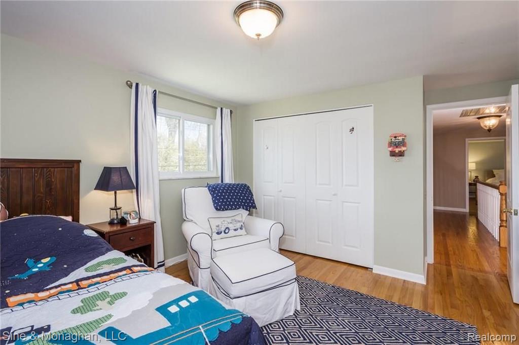 20 North Duval Road Grosse Pointe Shores, MI 48236 - Photo 35 of 49