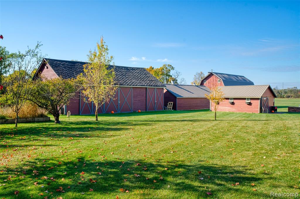 1260 Pingree Road Howell, MI 48843 - Photo 51 of 79