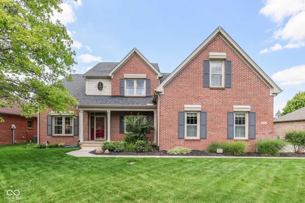 $634,000 | 4814 Goldenrain Court, Indianapolis, IN 46237
