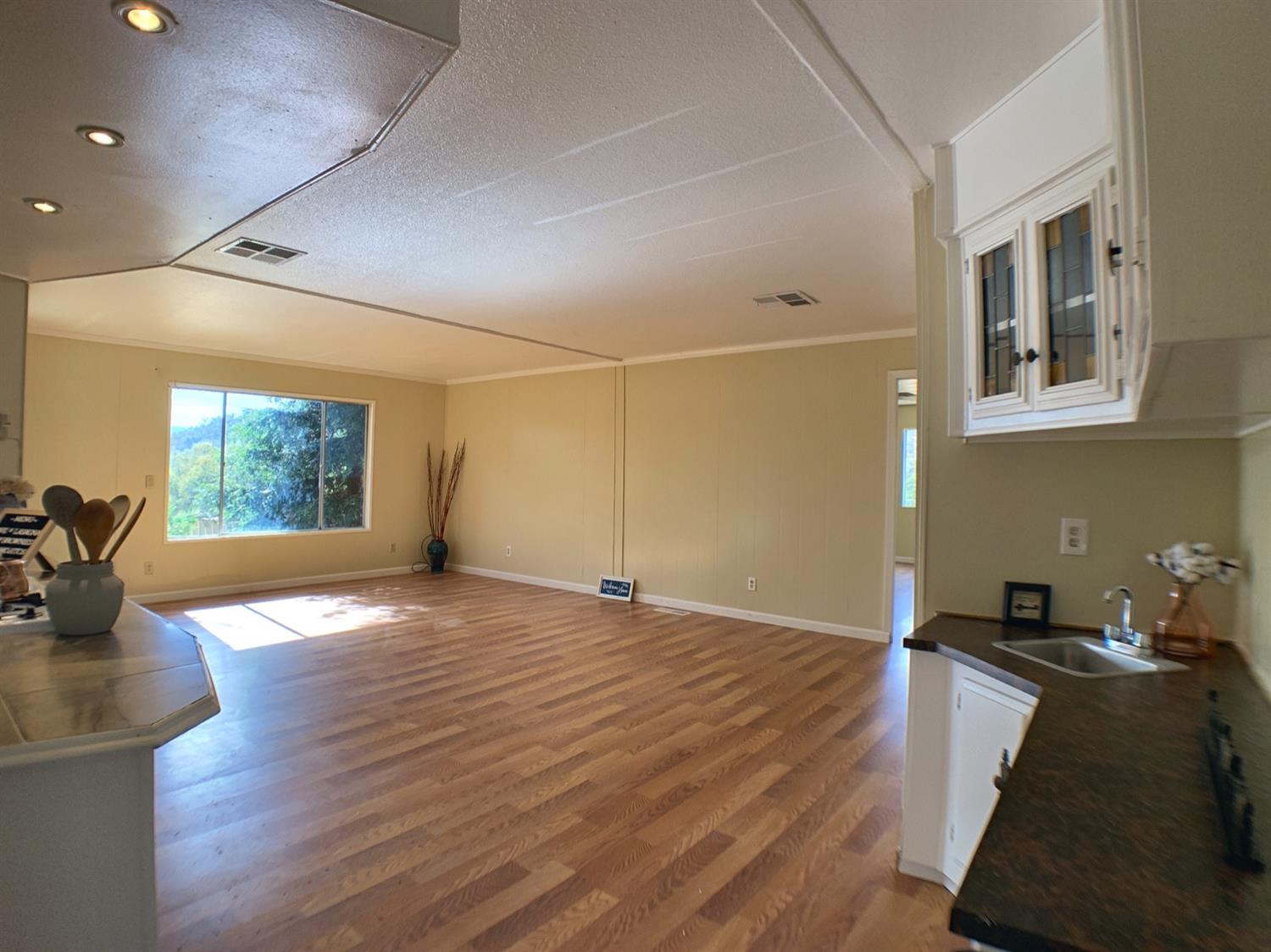 35830 East Kings Canyon Road Dunlap, CA 93621 - Photo 8 of 40 Gallery Image 8