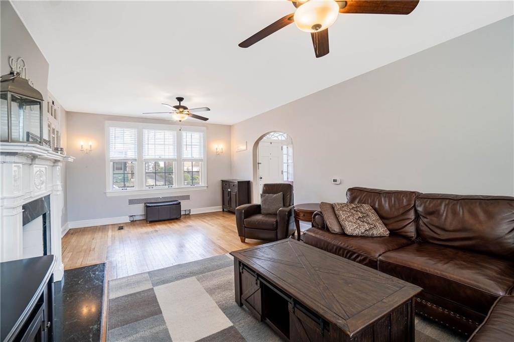 1536 Pennock Road Brighton Heights, PA 15212 - Photo 7 of 25 Gallery Image 7