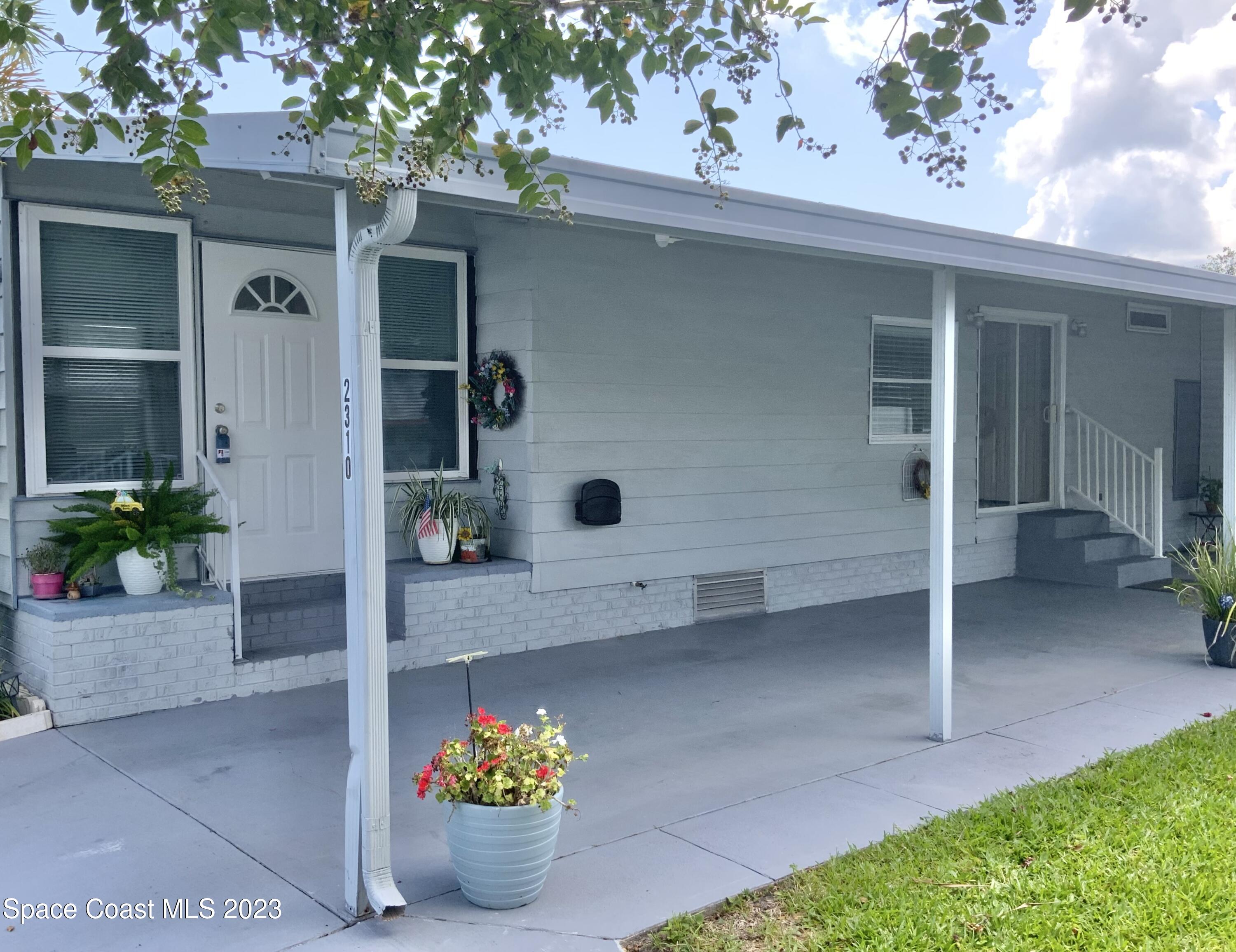 2310 Coconut Palm Drive Palm Bay, FL 32905 - Photo 4 of 22 IMG_4355