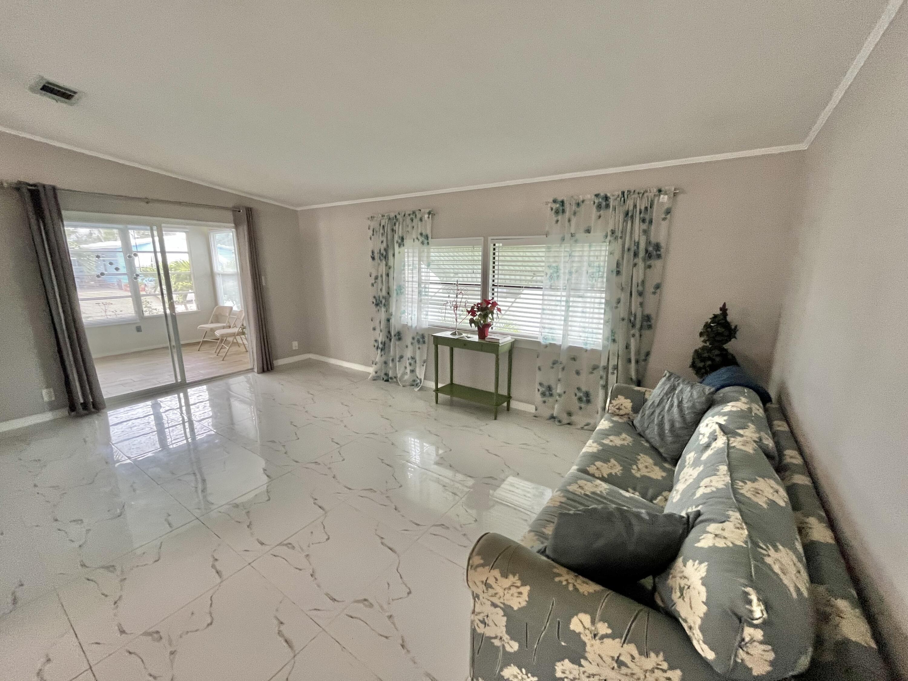 2310 Coconut Palm Drive Palm Bay, FL 32905 - Photo 9 of 22 IMG_6530