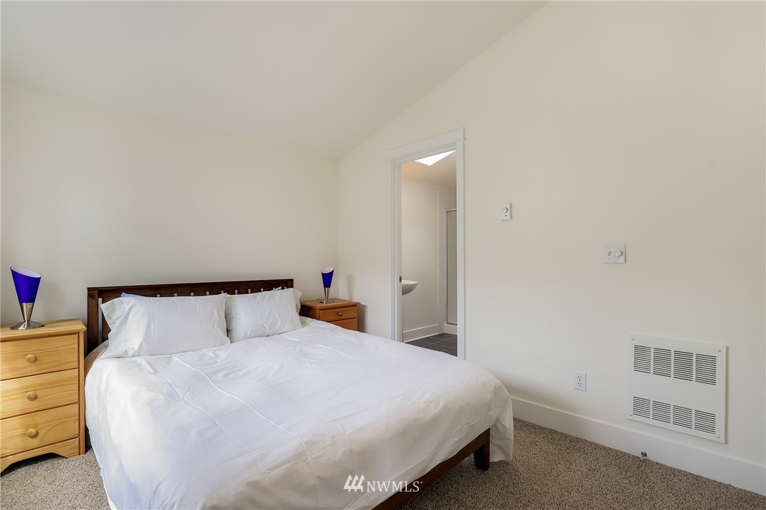 9019 North 91st Street Seattle, WA 98103 - Photo 11 of 25 Gallery Image 11