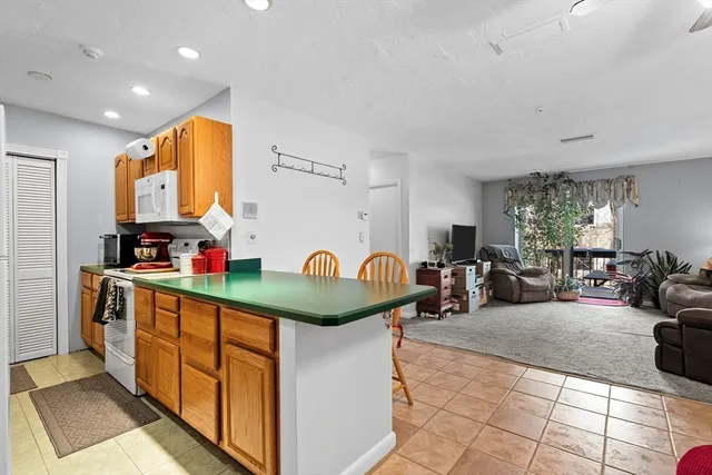 $299,900 | 459 Willard Street, Unit 303, Quincy, MA 02169