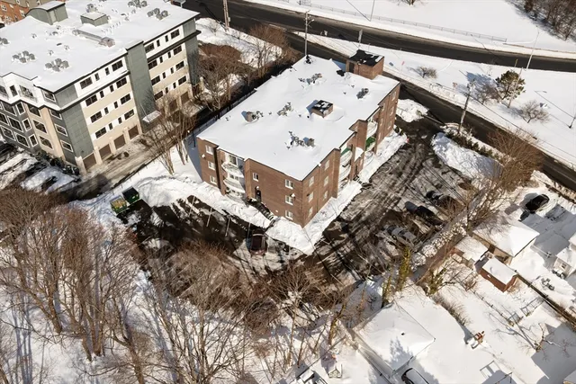 $299,900 | 459 Willard Street, Unit 303, Quincy, MA 02169